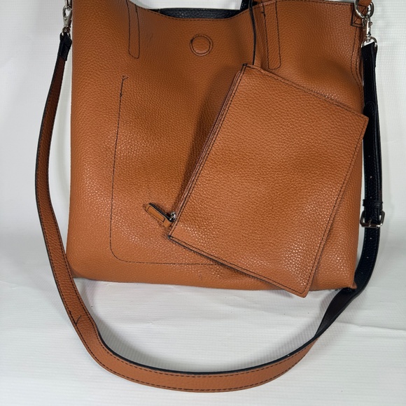 Reversible Black and Brown Tote Bag - Picture 4 of 4